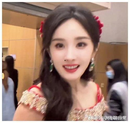 娱乐圈吃瓜爆料道歉视频,揭秘明星道歉背后的真相  第2张